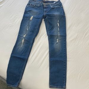 Levi’s 524 Too Superlow